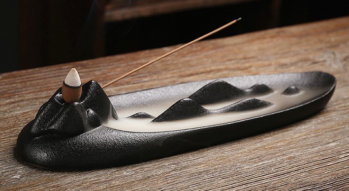 #IB009 Buddhavow Zen mountain cloud sea fisherman boat ceramic plug multi-function incense burner ornaments:圖片 3