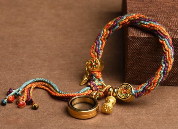 #TB001 Buddhavow Tibet's Hand-Woven Style Hand Rope Lucky Five Masters Colorful Reincarnation Knot String Bracelet：圖片 5
