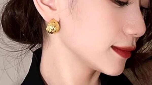 #ER005 Buddhavow Gold Hong Kong Style Niche Design light luxury Metal Earrings Jewelry：圖片 2